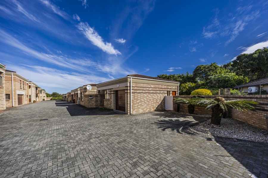 3 Bedroom Property for Sale in Beacon Bay Eastern Cape